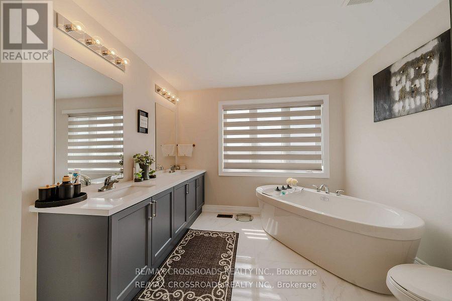 50 Carriage Shop Bend, East Gwillimbury (Queensville), Ontario  L9N 0Y5 - Photo 21 - N12345169