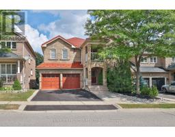 110 RED RIVER CRESCENT, Newmarket, Ontario