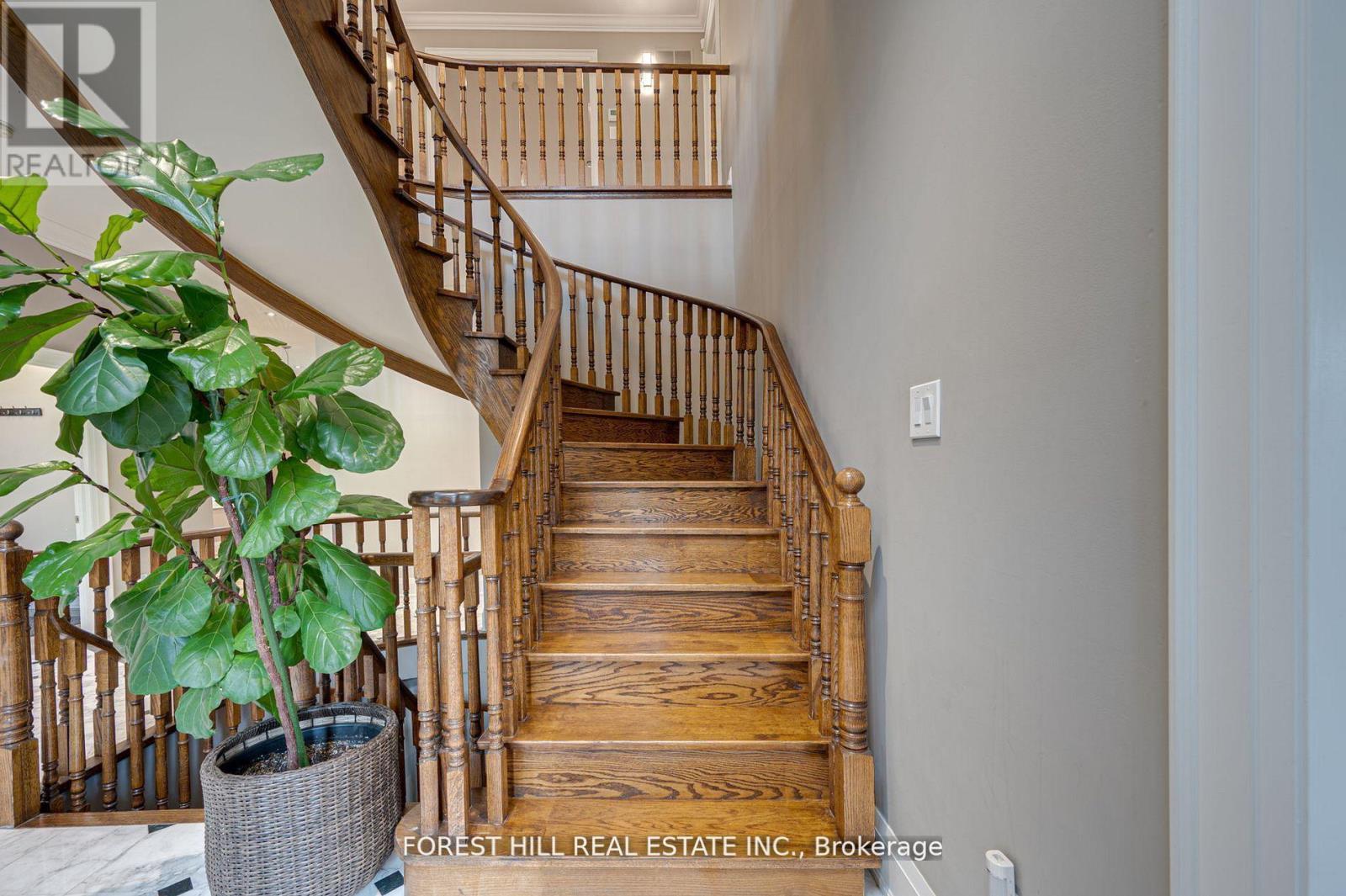 14 Willet Crescent, Richmond Hill, Ontario  L4C 7W3 - Photo 10 - N12345247