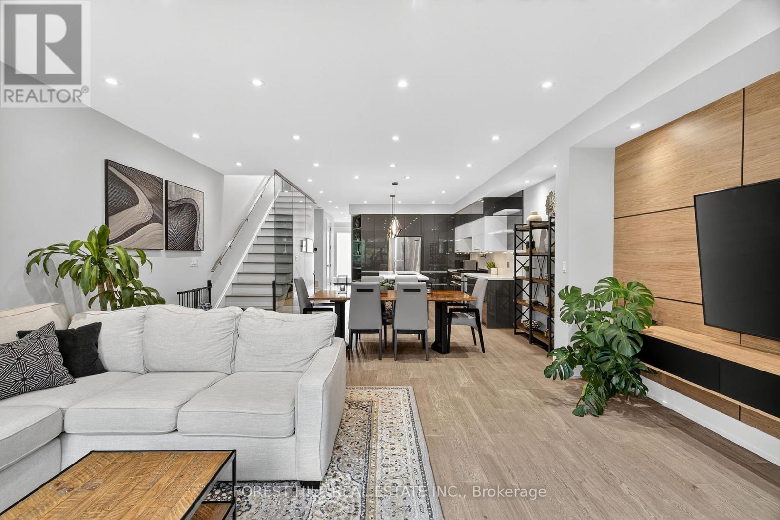 Property at 272A BETA STREET image 2