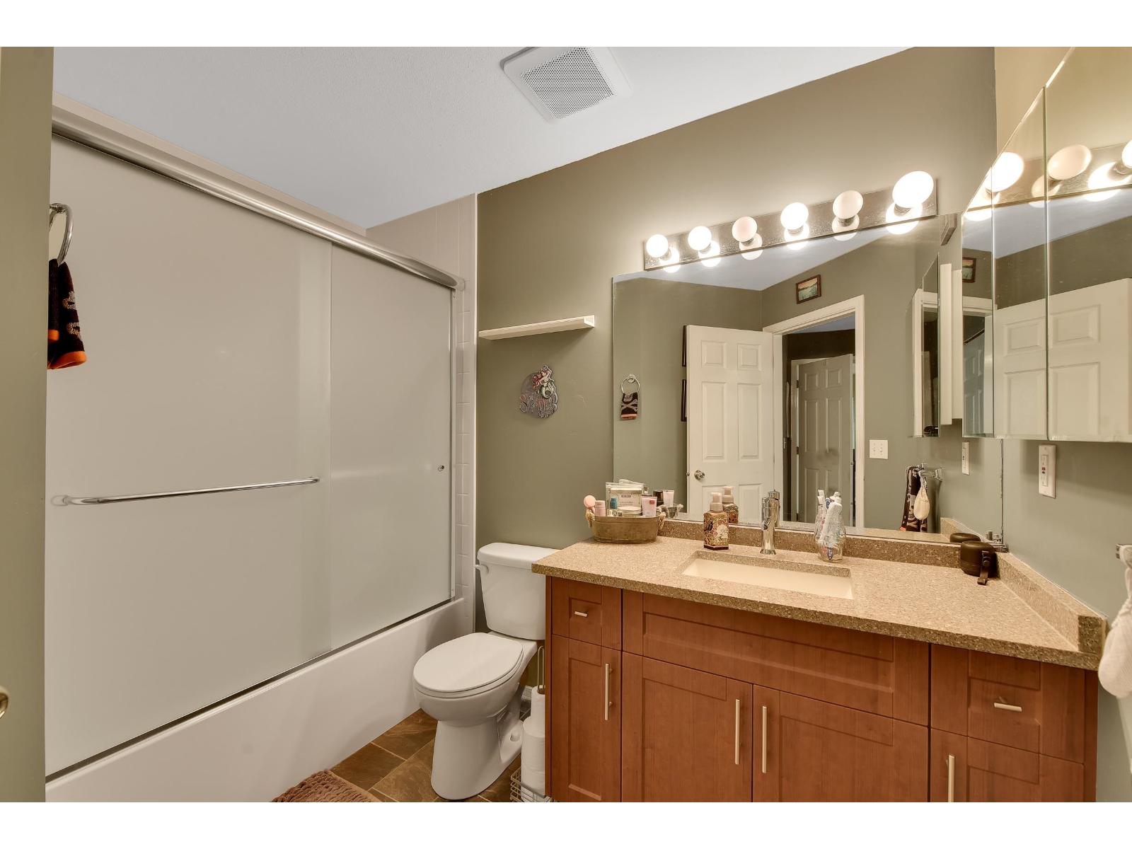 207 16031 82 Avenue, Surrey, British Columbia  V4N 0N4 - Photo 23 - R3035674