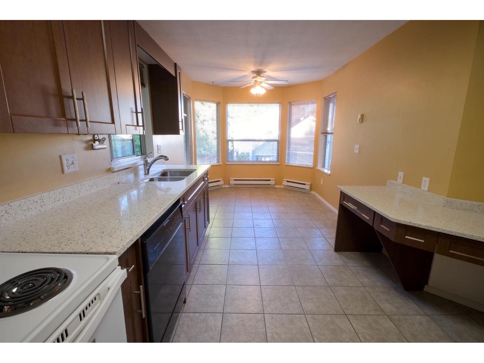 207 16031 82 Avenue, Surrey, British Columbia  V4N 0N4 - Photo 12 - R3035674