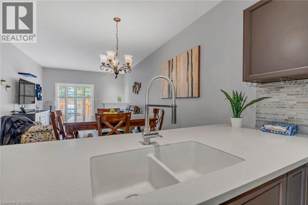 31 Abbotsford Trail, Glanbrook, Ontario  L9B 2X8 - Photo 7 - 40758684