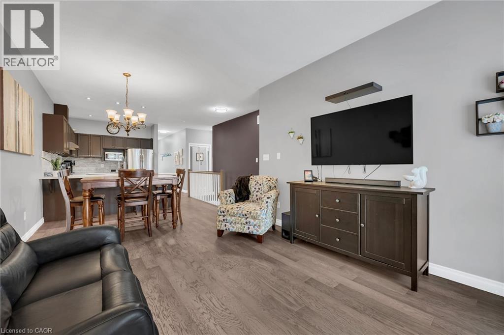 31 Abbotsford Trail, Glanbrook, Ontario  L9B 2X8 - Photo 10 - 40758684