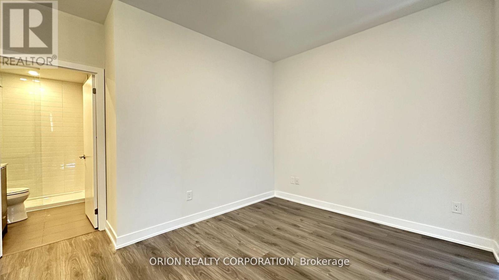 510 - 430 Square One Drive, Mississauga (Creditview), Ontario  L5B 0L6 - Photo 25 - W12345197