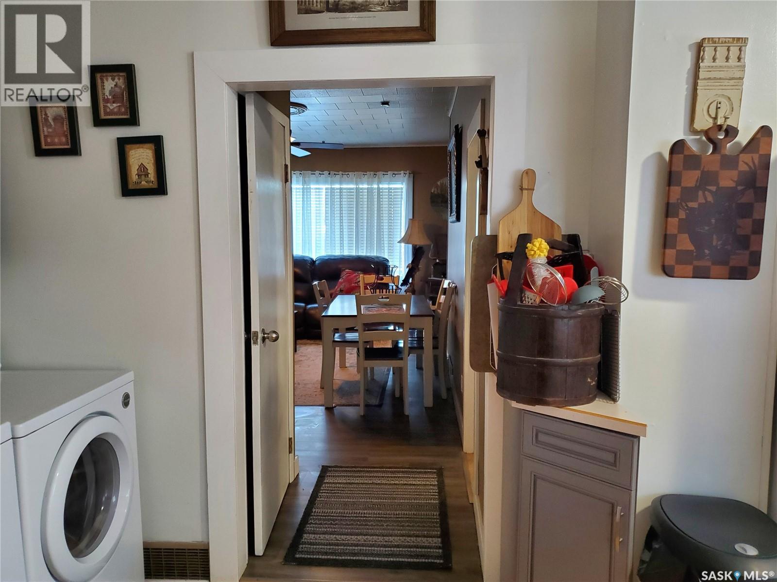 344 Centre Street, Ponteix, Saskatchewan  S0N 1Z0 - Photo 14 - SK014833