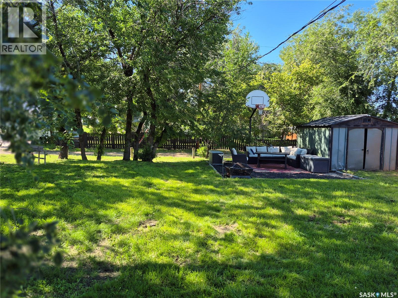 344 Centre Street, Ponteix, Saskatchewan  S0N 1Z0 - Photo 49 - SK014833