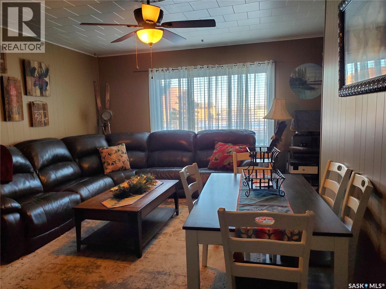 344 Centre Street, Ponteix, Saskatchewan  S0N 1Z0 - Photo 16 - SK014833