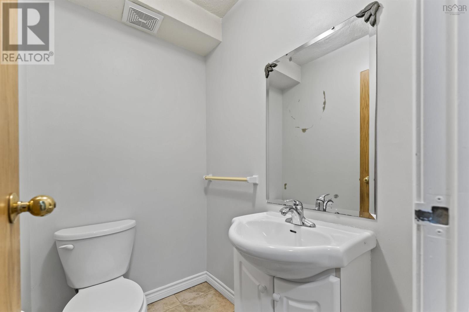 210 2080 Quingate Place, Halifax, Nova Scotia  B3L 4R9 - Photo 11 - 202520207