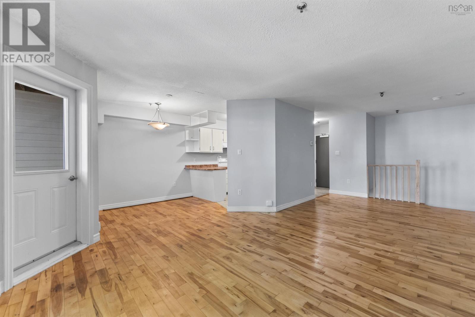 210 2080 Quingate Place, Halifax, Nova Scotia  B3L 4R9 - Photo 3 - 202520207