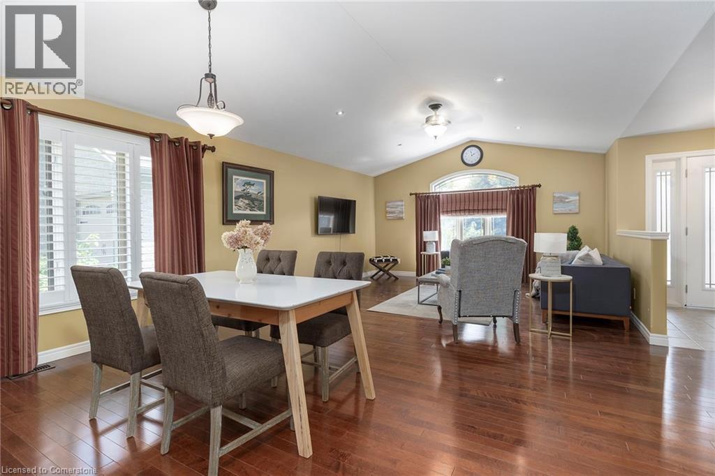 6 Wintergreen Crescent, Delhi, Ontario  N4B 2W5 - Photo 4 - 40759868