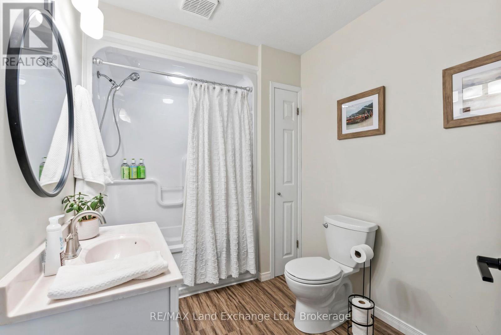 251 St Arnaud Street, Huron-Kinloss, Ontario  N0G 2R0 - Photo 10 - X12345001