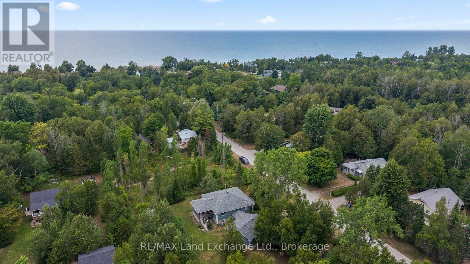 251 St Arnaud Street, Huron-Kinloss, Ontario  N0G 2R0 - Photo 26 - X12345001