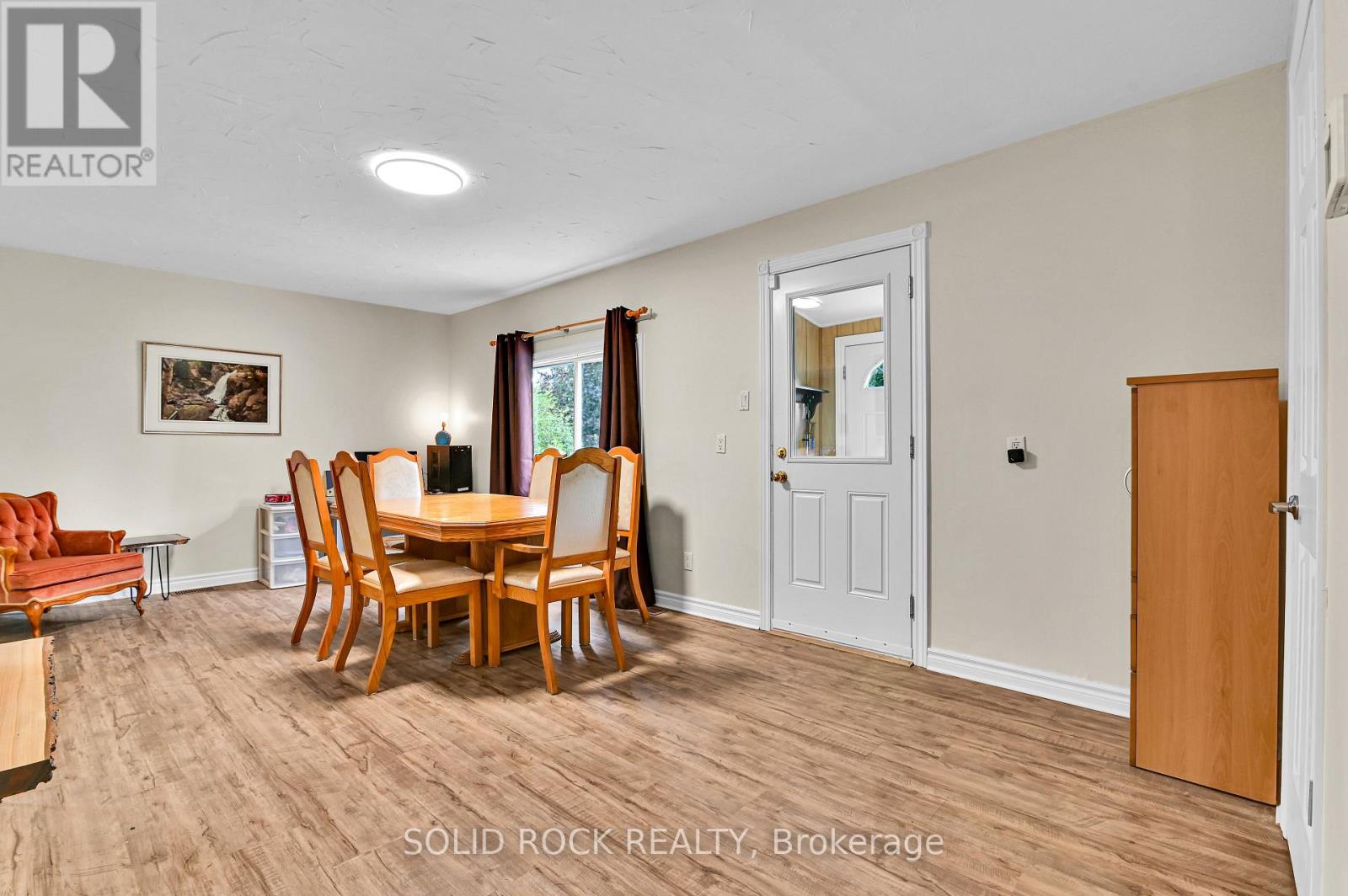 Property at 7893 LAWRENCE STREET image 4