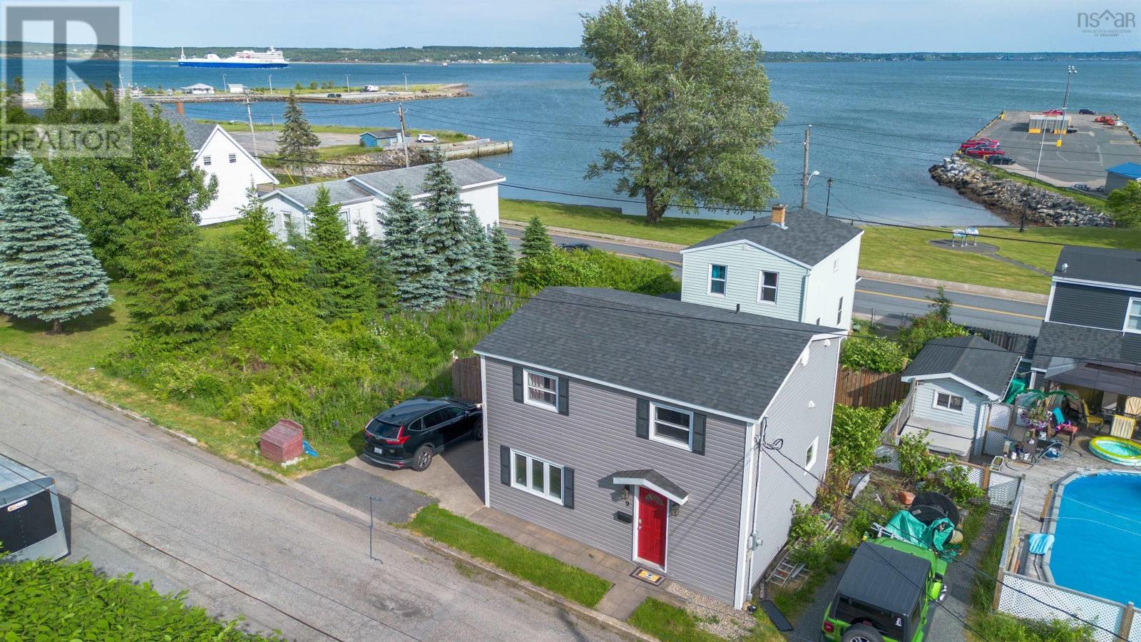 9 Cogan Street, North Sydney, Nova Scotia  B2A 3A7 - Photo 1 - 202516084