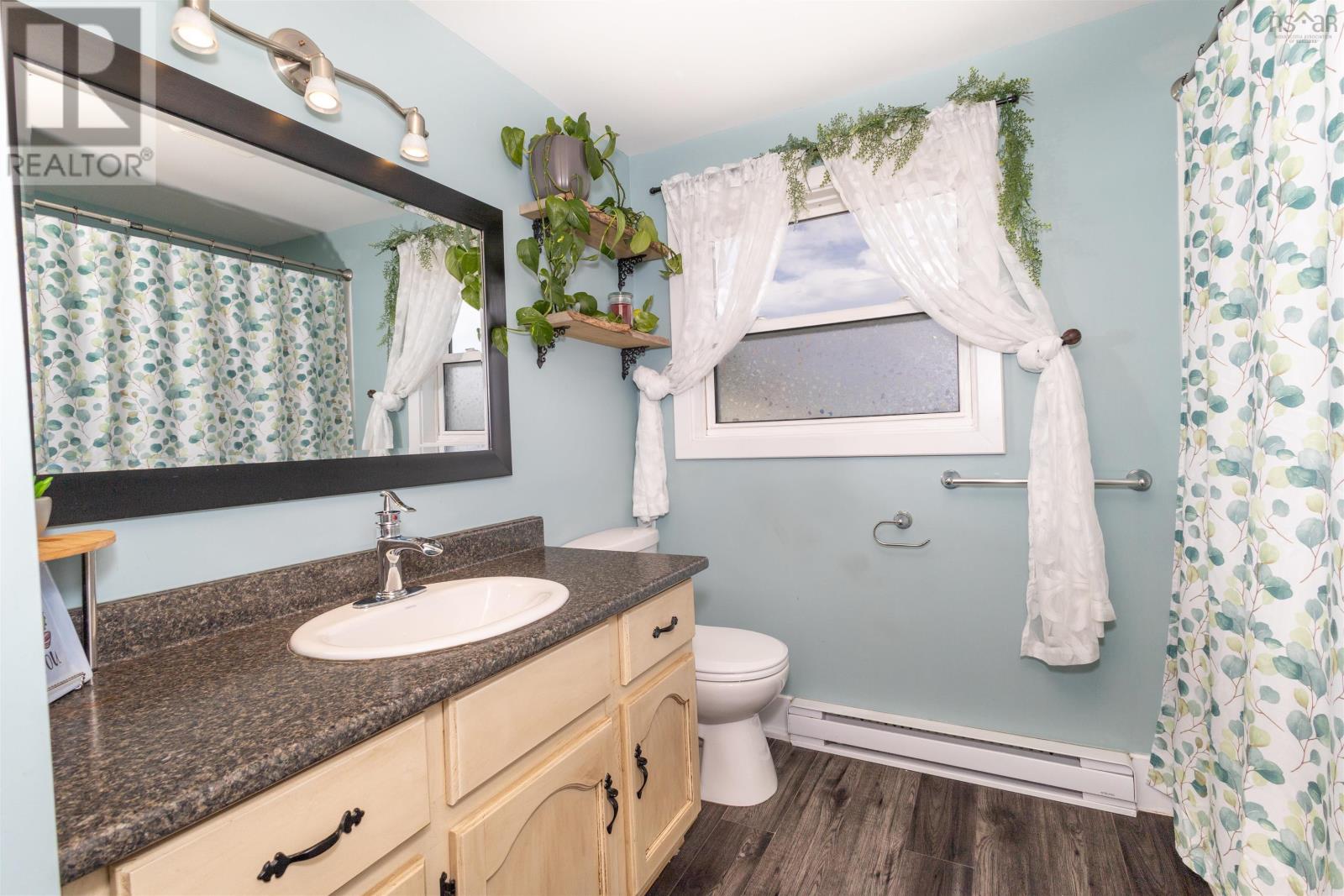 9 Cogan Street, North Sydney, Nova Scotia  B2A 3A7 - Photo 41 - 202516084