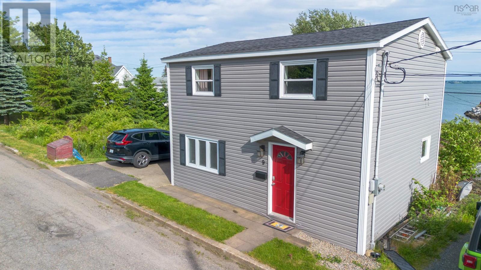 9 Cogan Street, North Sydney, Nova Scotia  B2A 3A7 - Photo 5 - 202516084