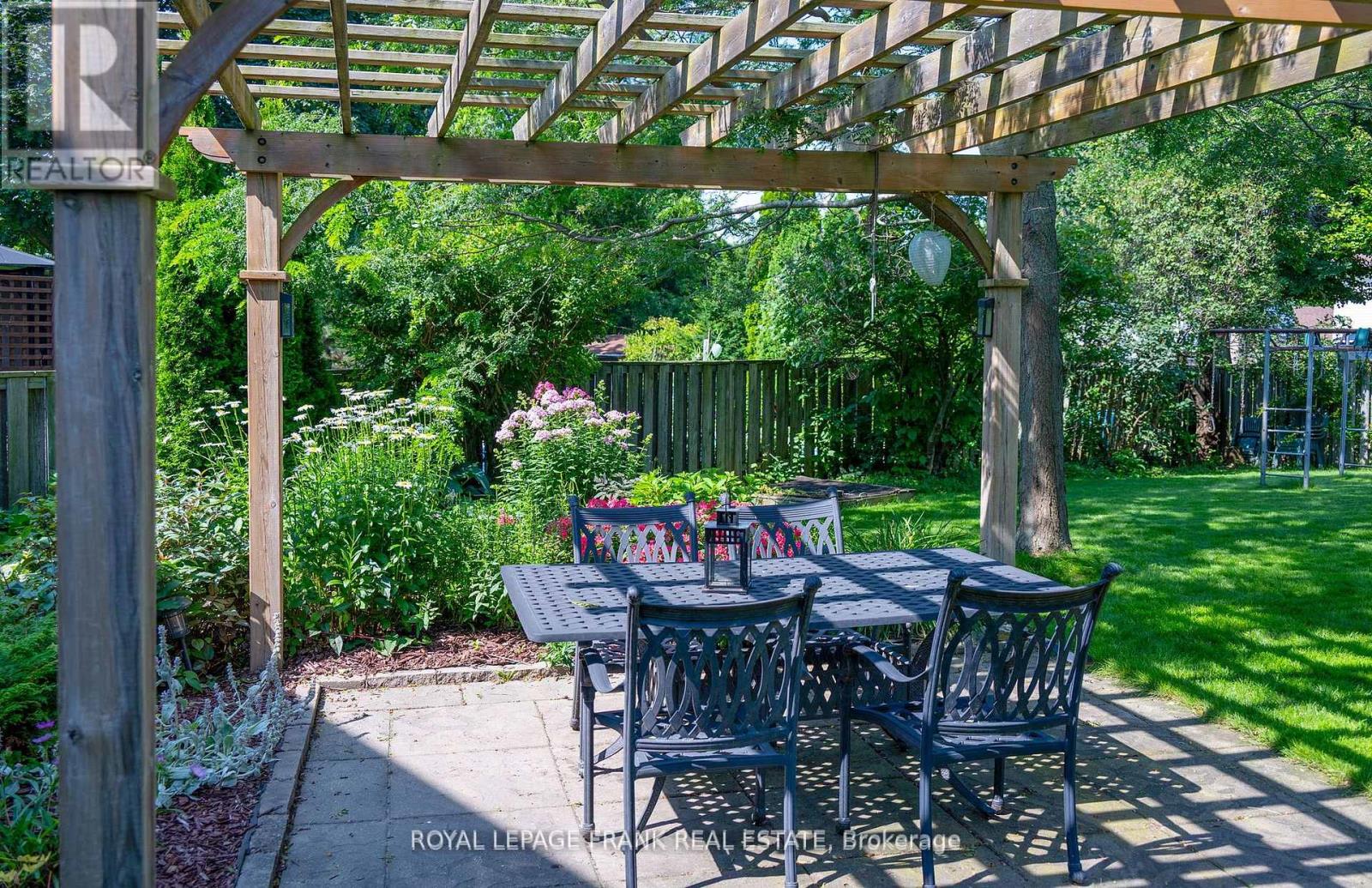 317 Prince Of Wales Drive, Whitby, Ontario  L1N 6P2 - Photo 34 - E12345408