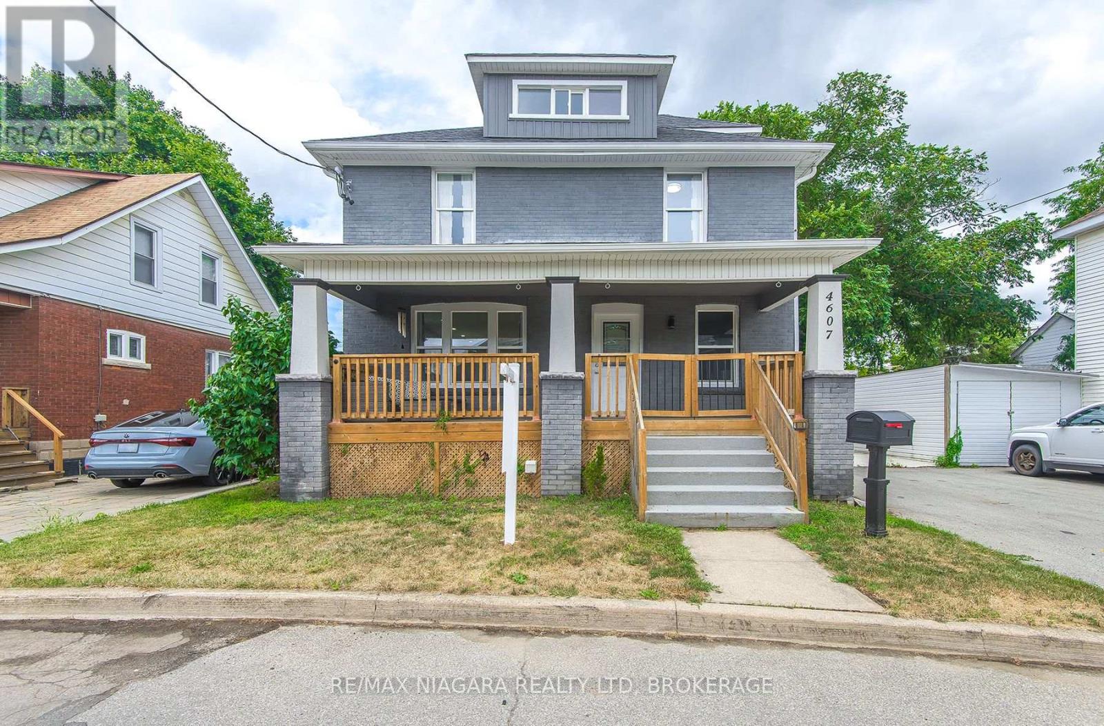 Property at 4607 NELSON CRESCENT image 2