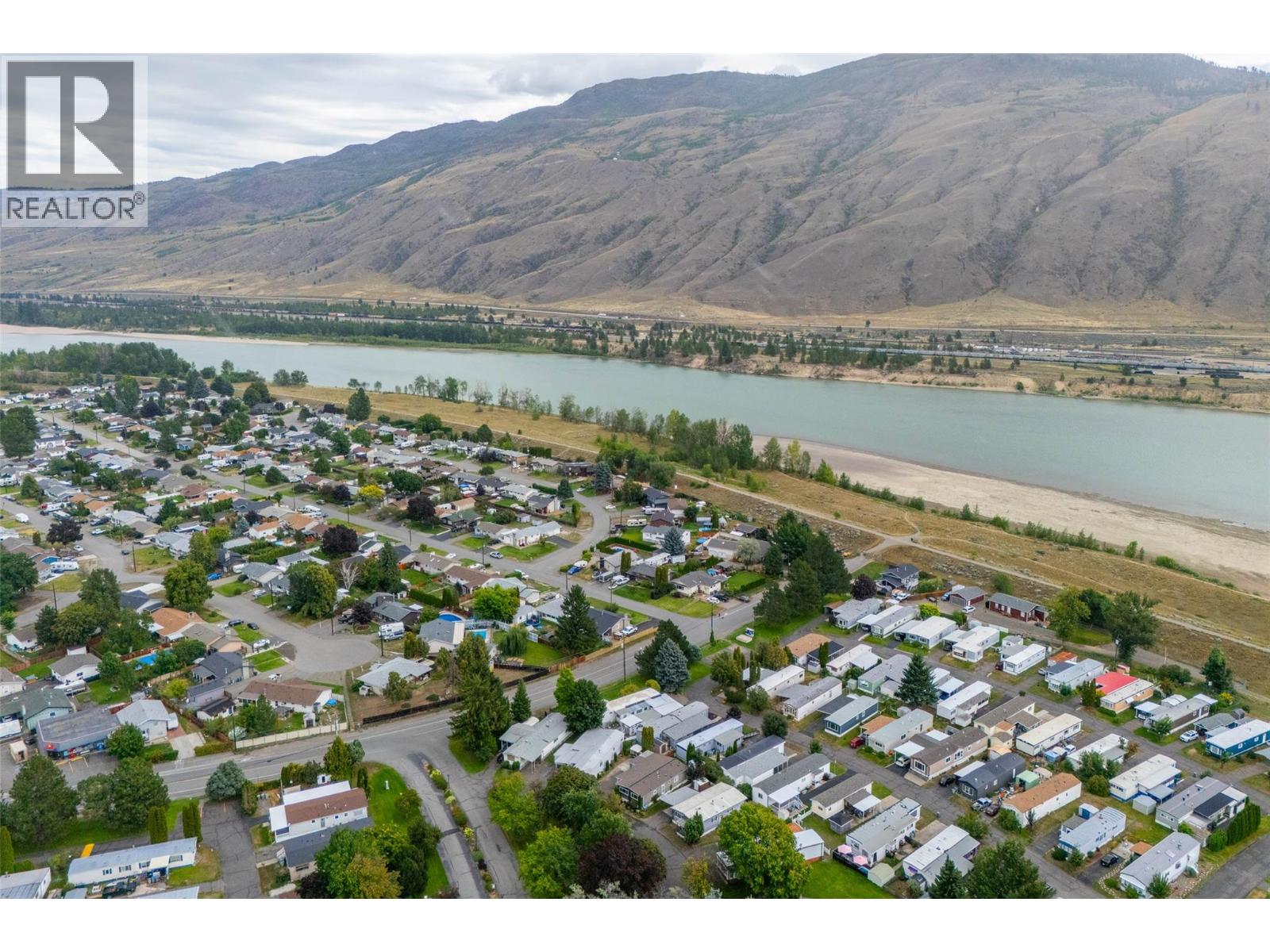 2400 Oakdale Way Unit# 236, Kamloops, British Columbia  V2B 6W7 - Photo 3 - 10358886