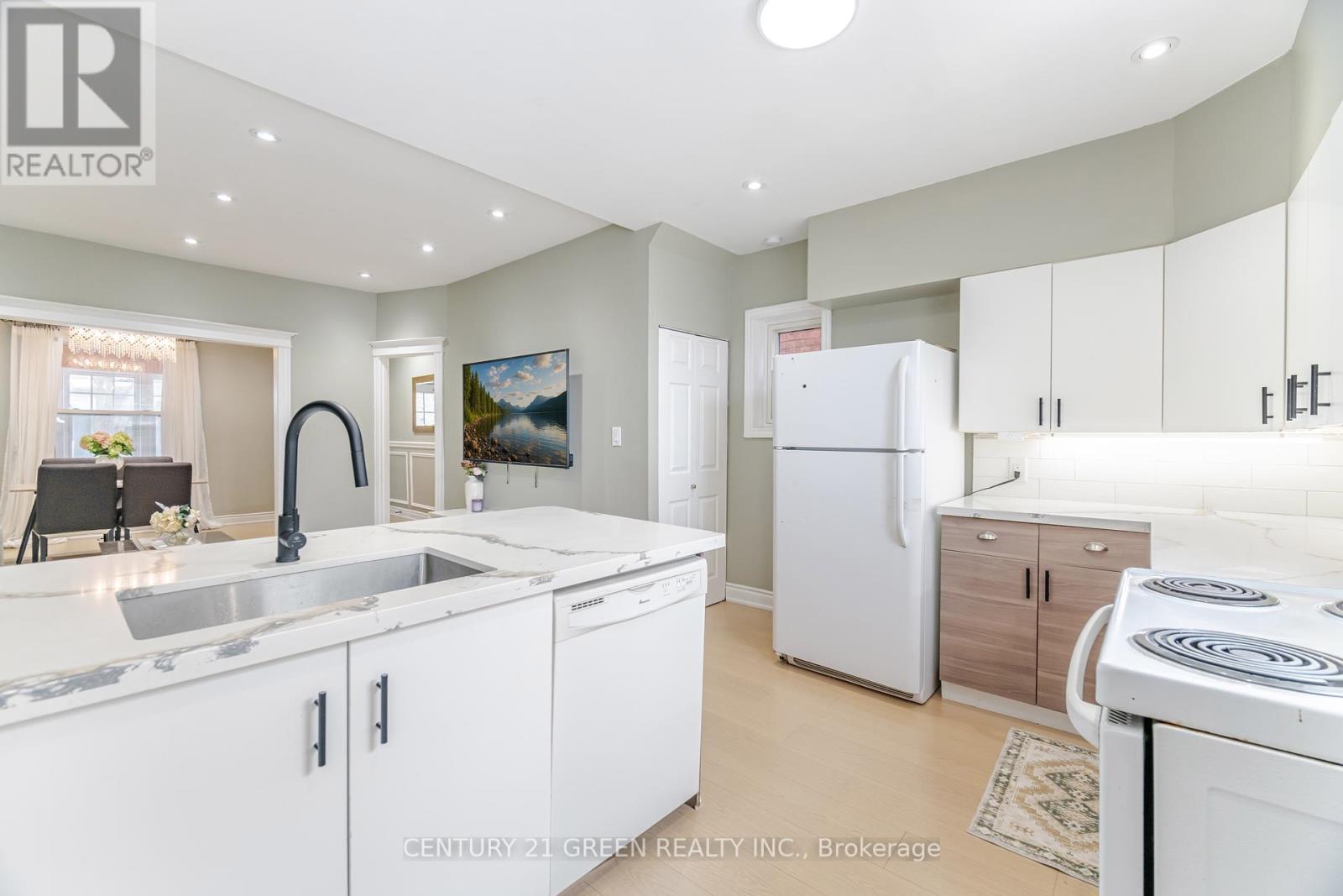 61 Stirton Street, Hamilton, Ontario  L8L 6E7 - Photo 17 - X12345298