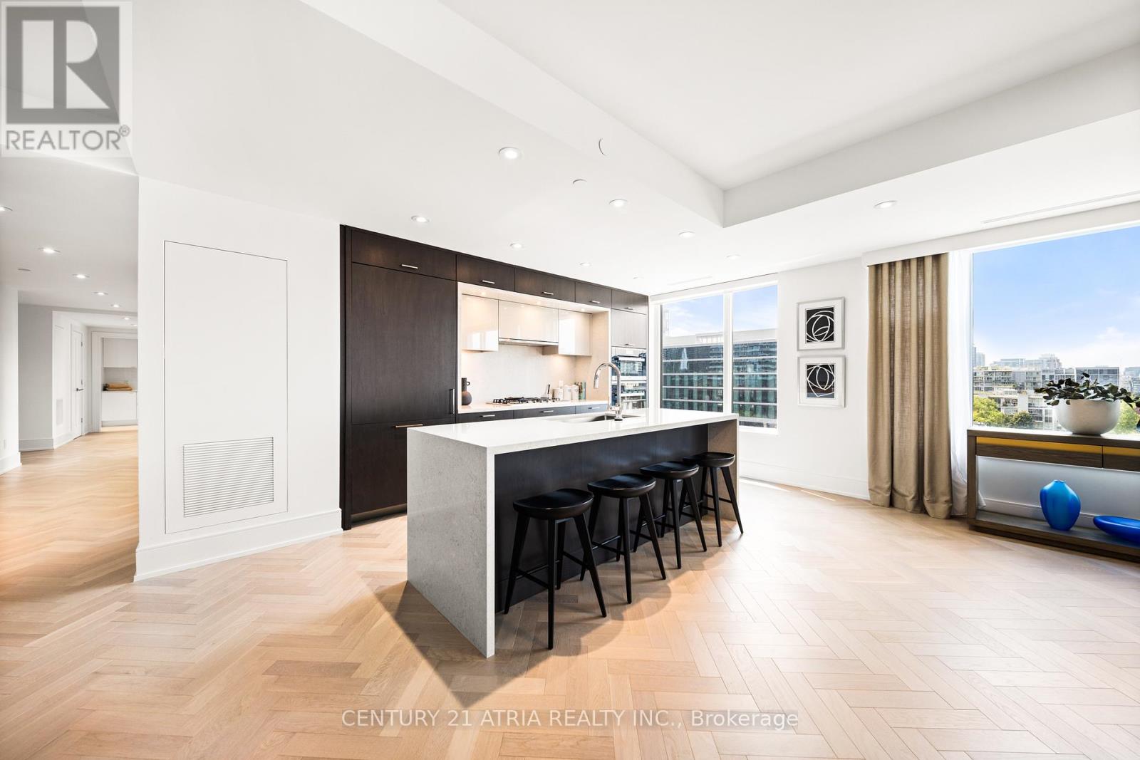 810 - 455 Wellington Street W, Toronto (Waterfront Communities), Ontario  M5J 2R2 - Photo 18 - C12331347