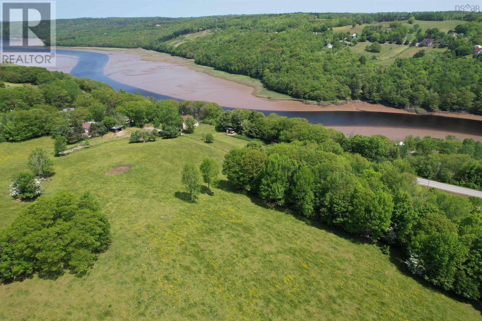 819 Riverview Road, Bear River, Nova Scotia  B0S 1B0 - Photo 7 - 202509322