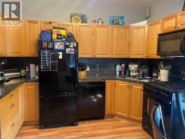 221 Centre Street, Tilley, Alberta  T0J 3K0 - Photo 12 - A2157445