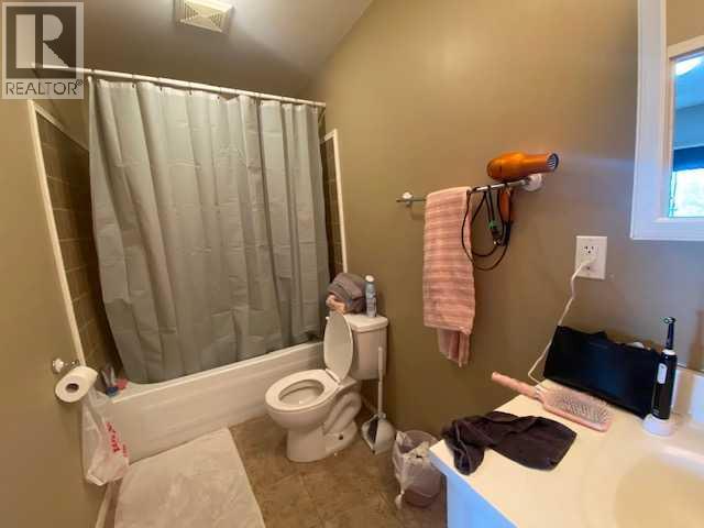 221 Centre Street, Tilley, Alberta  T0J 3K0 - Photo 34 - A2157445