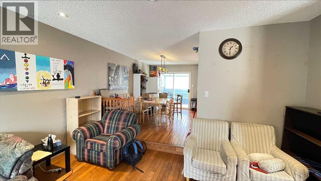 194 Pensacola Court W, Lethbridge, Alberta  T1K 4R6 - Photo 7 - A2243090