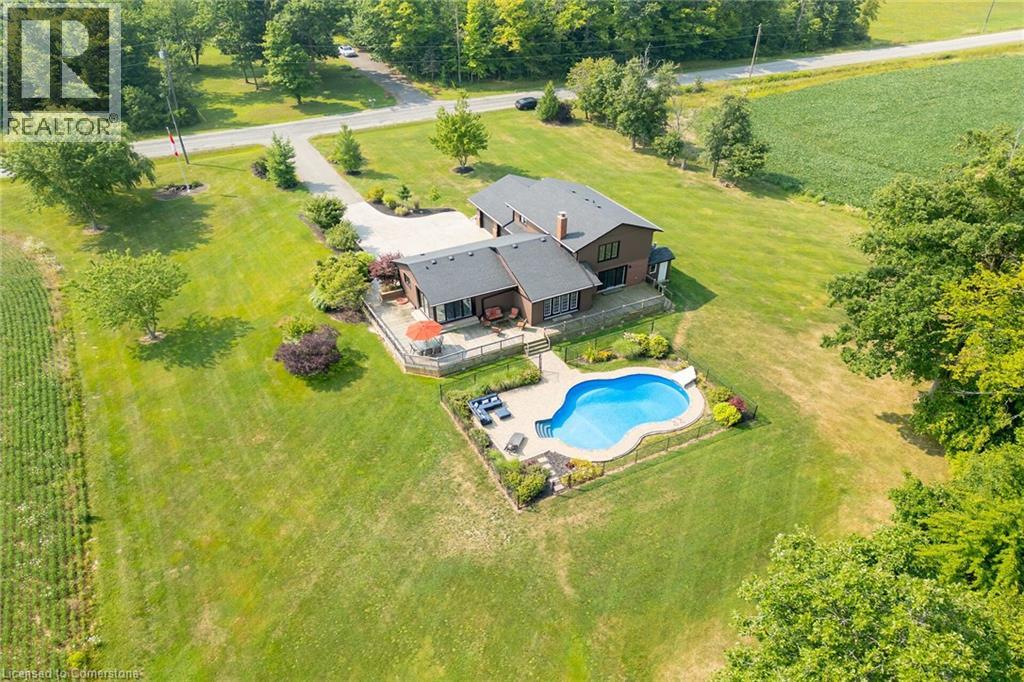 911 Indiana Road E, Canfield, Ontario  N0A 1C0 - Photo 2 - 40760422