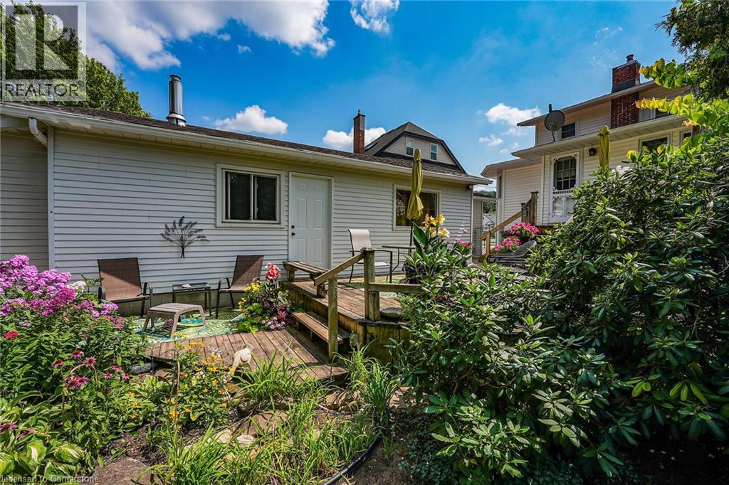 110 Livingston Avenue, Grimsby, Ontario  L3M 1L6 - Photo 30 - 40760531