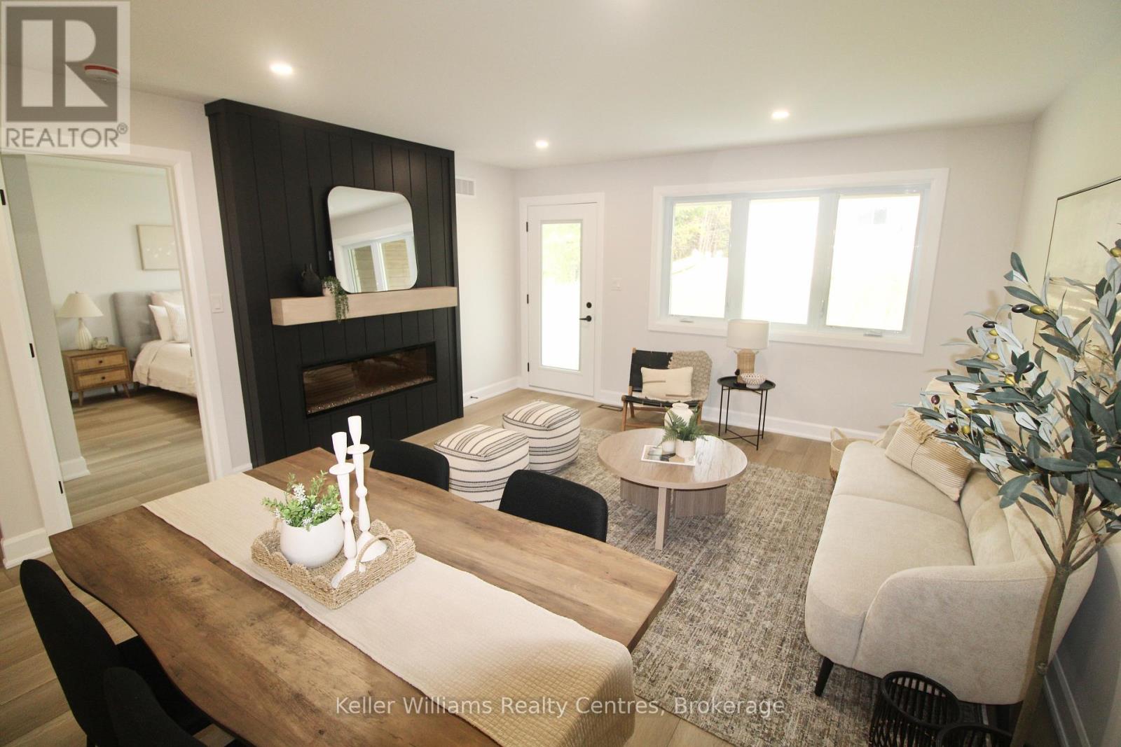 853 22nd Avenue A, Hanover, Ontario  N4N 0C5 - Photo 10 - X12127697