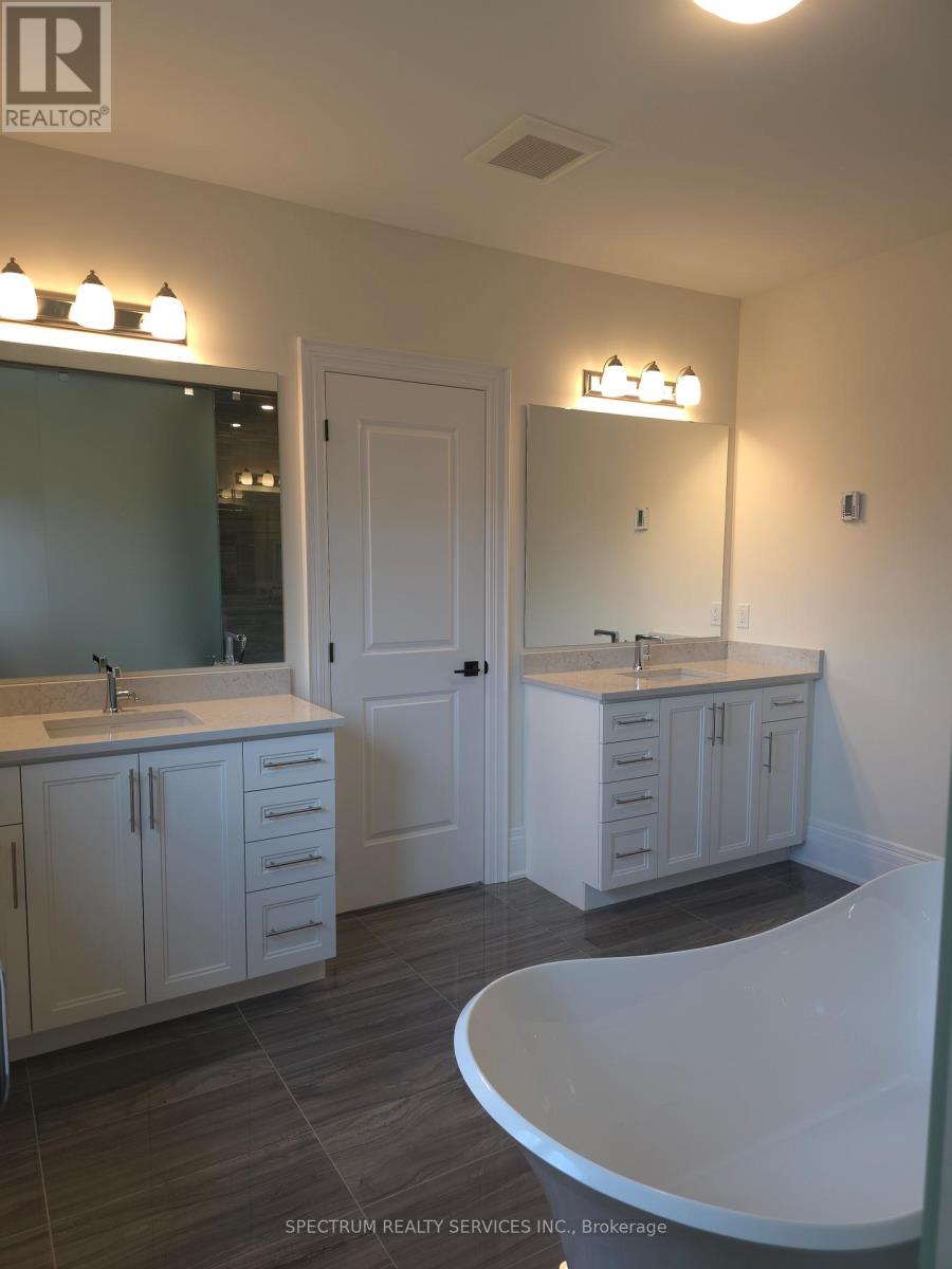 10 Adario Crescent, Vaughan, Ontario  L3L 0G3 - Photo 12 - N12345353