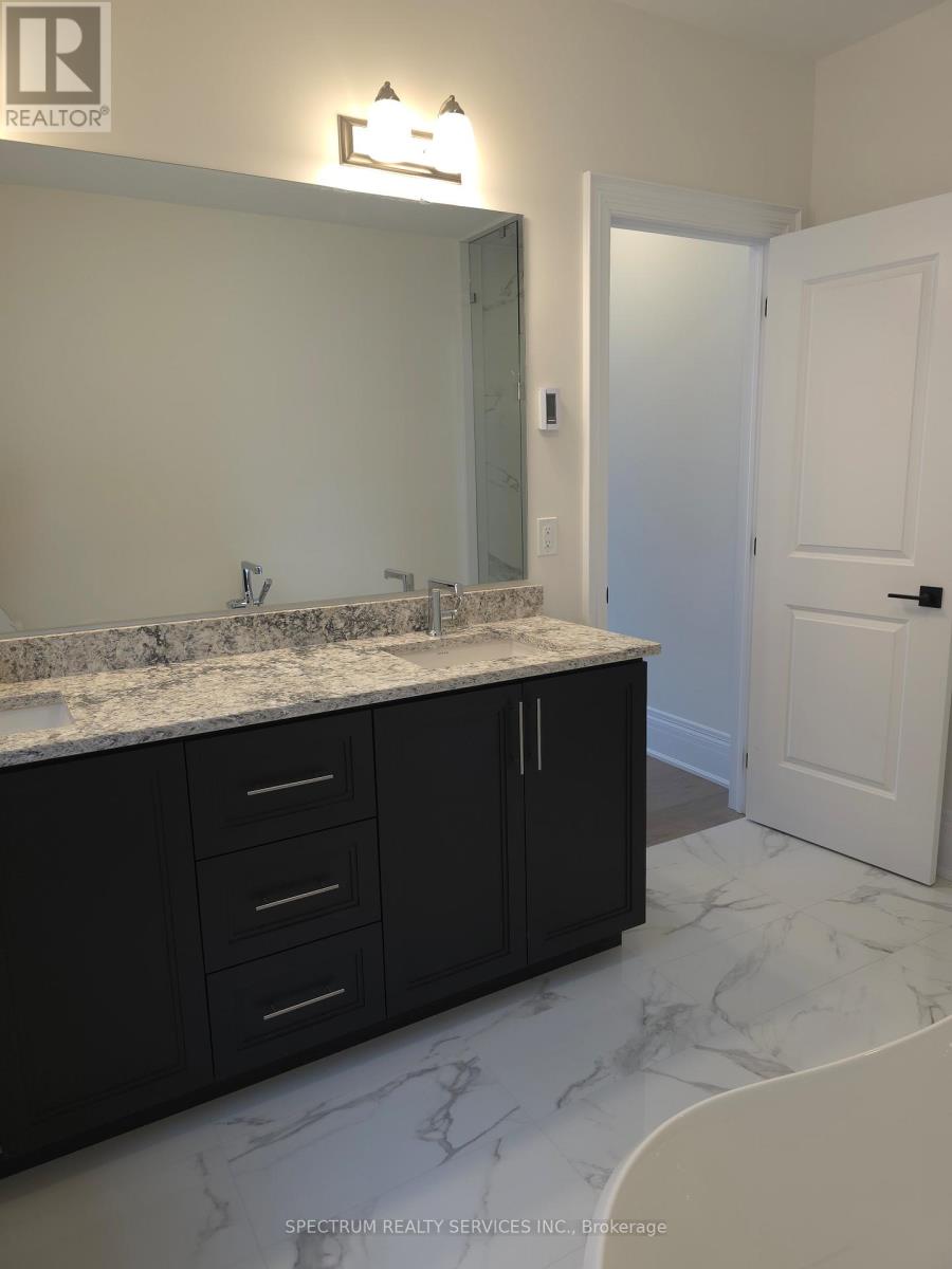 10 Adario Crescent, Vaughan, Ontario  L3L 0G3 - Photo 22 - N12345353