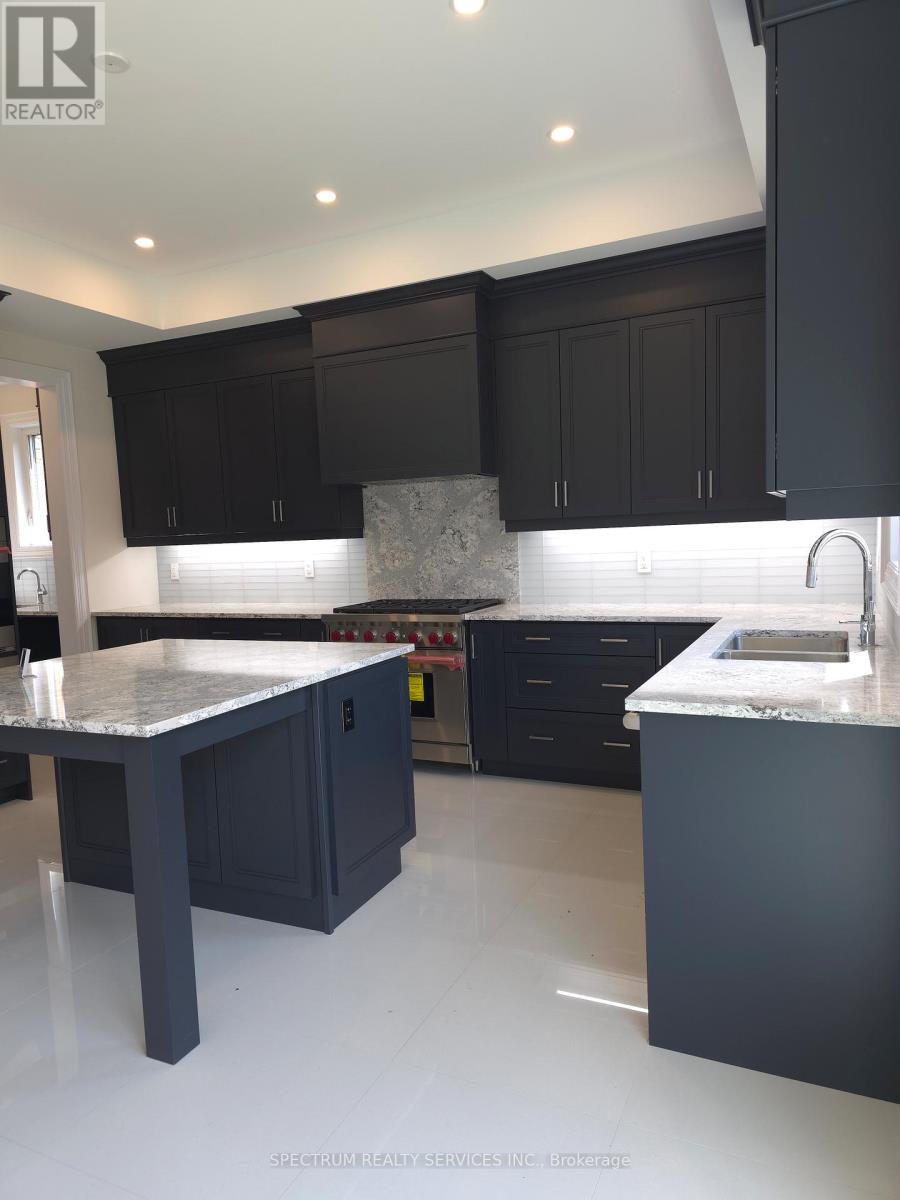 Property at 10 ADARIO CRESCENT image 3