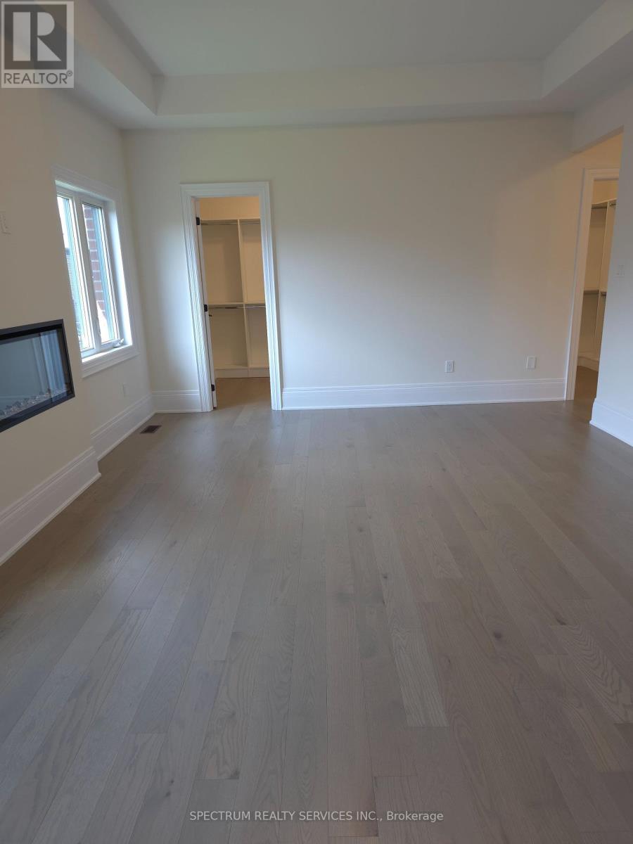 10 Adario Crescent, Vaughan, Ontario  L3L 0G3 - Photo 9 - N12345353