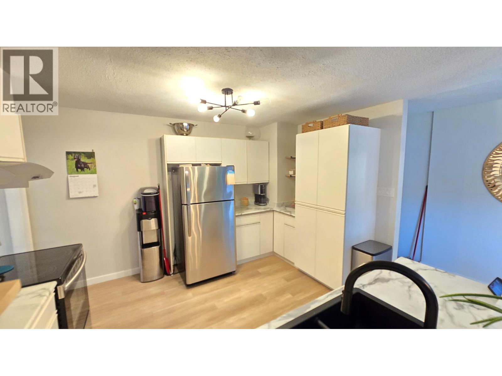 Property at 160 PUMP Road image 5