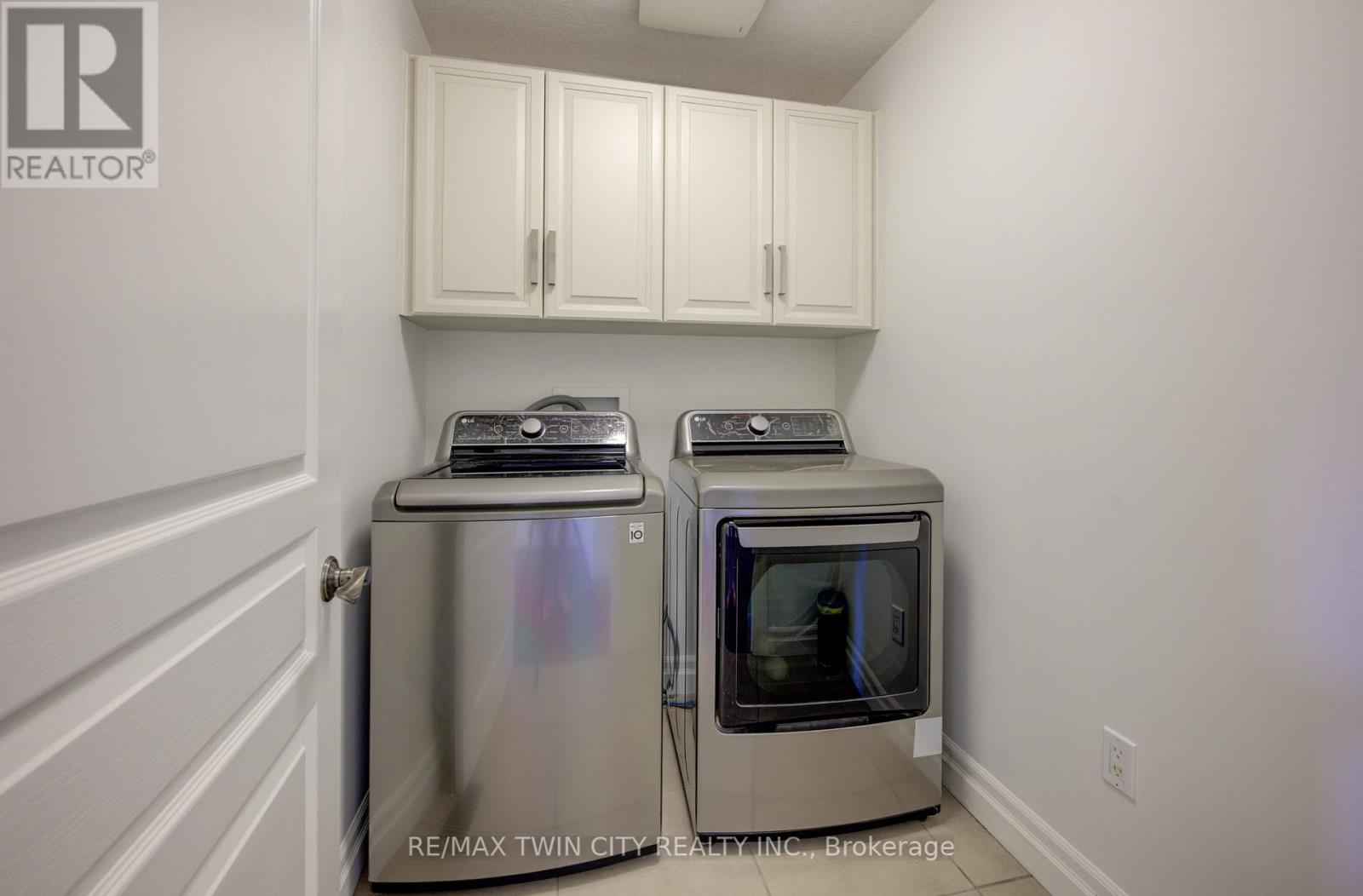 140 Oak Park Drive, Waterloo, Ontario  N2K 0B3 - Photo 19 - X12345390