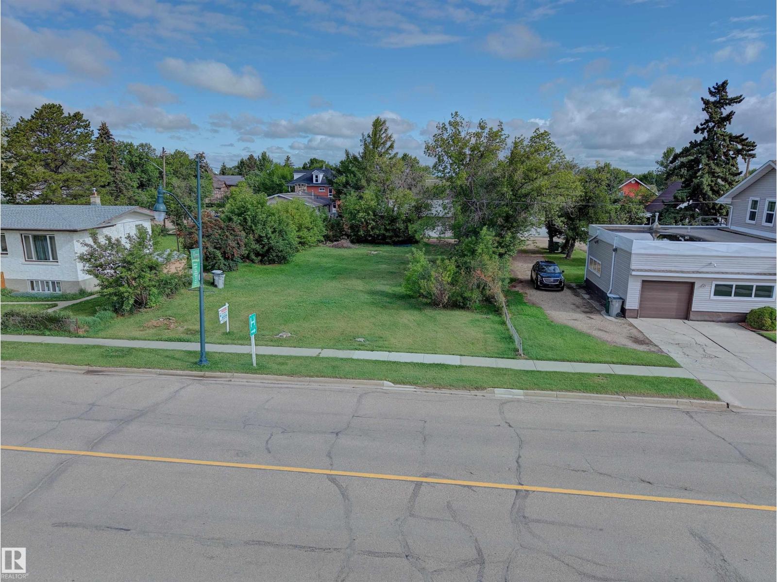 5212 50 Av, Lamont, Alberta  T0B 2R0 - Photo 5 - E4370139