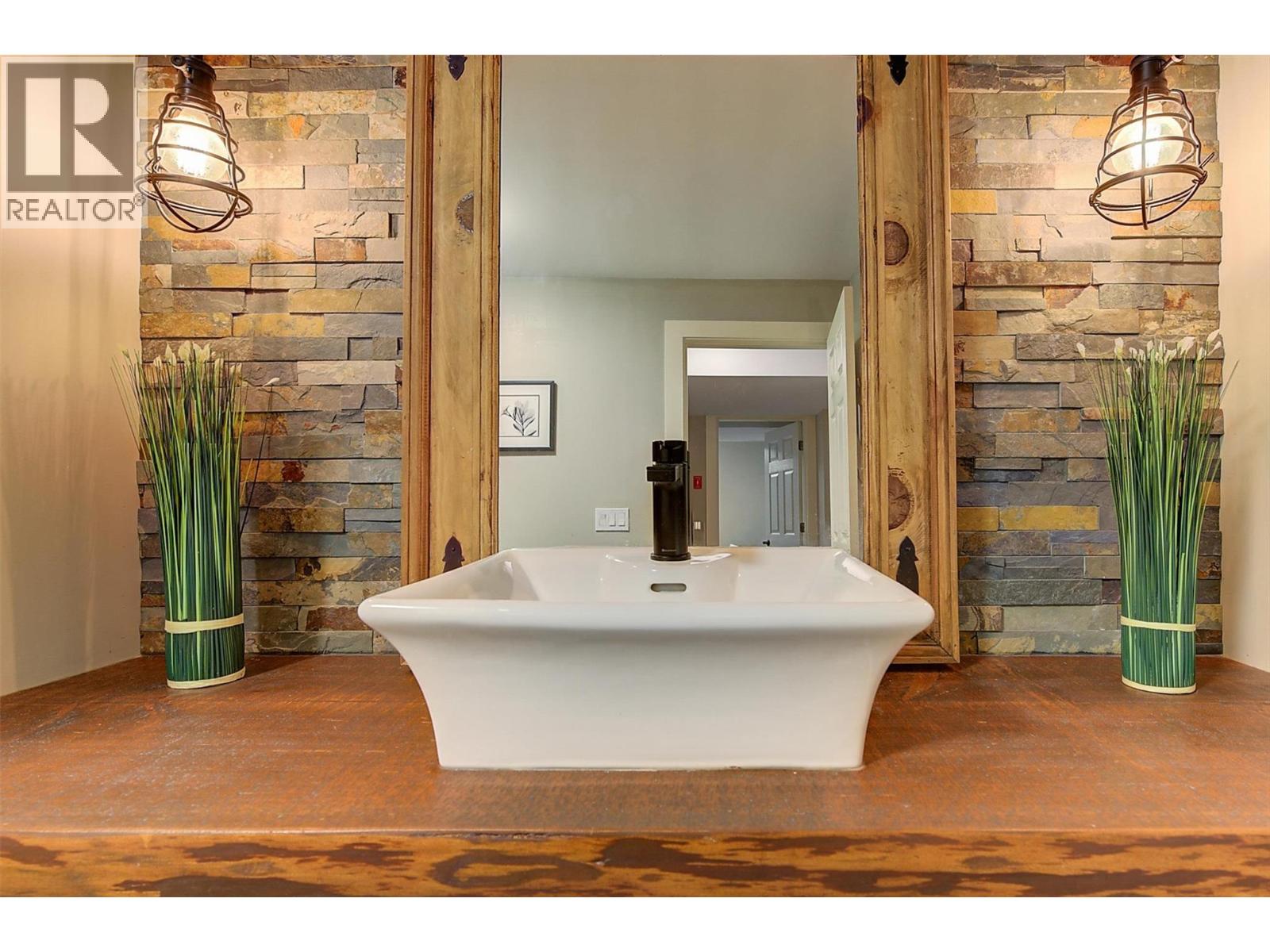 2091 Rose Anne Court, West Kelowna, British Columbia  V1Z 4A3 - Photo 51 - 10351355