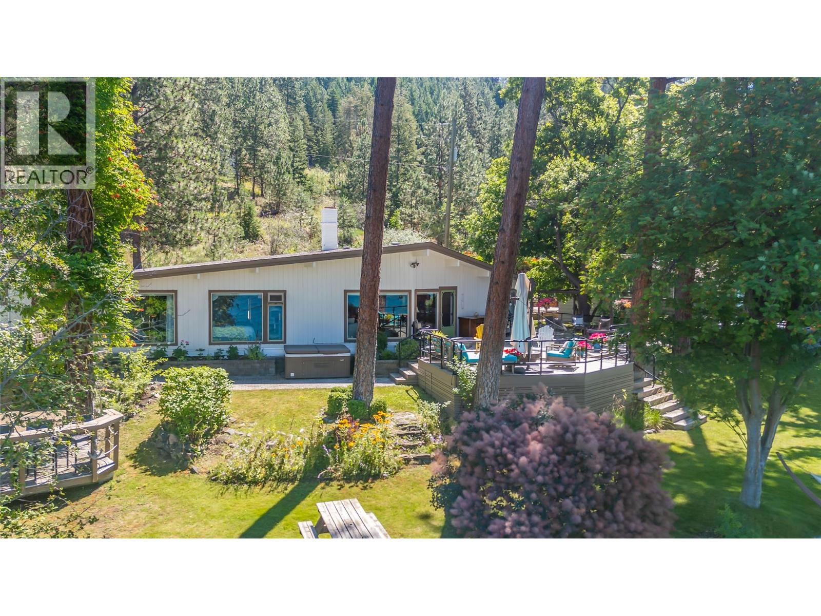 Property at 12110 Trewhitt Road W image 1