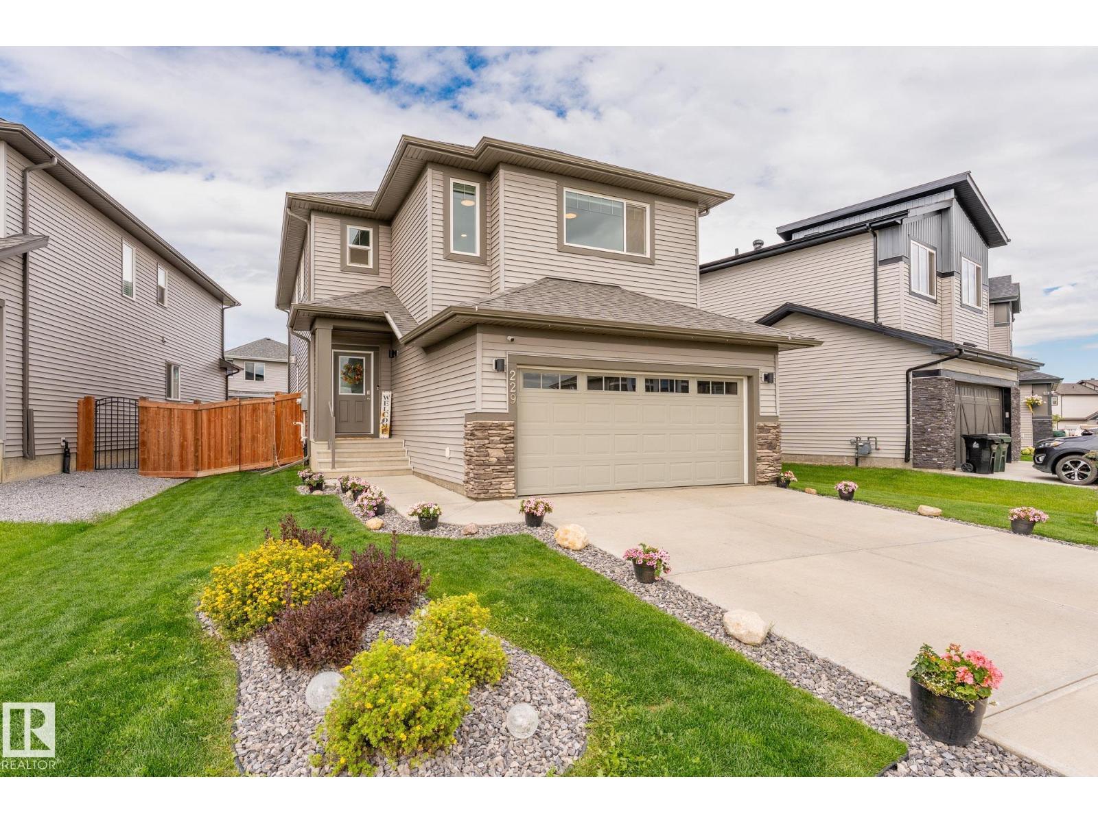 229 CALEDON CR, Spruce Grove, Alberta