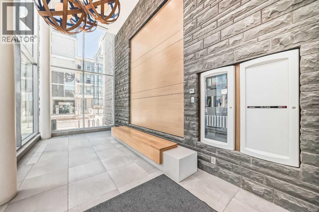 Property at 601, 138 Waterfront Court SW image 4