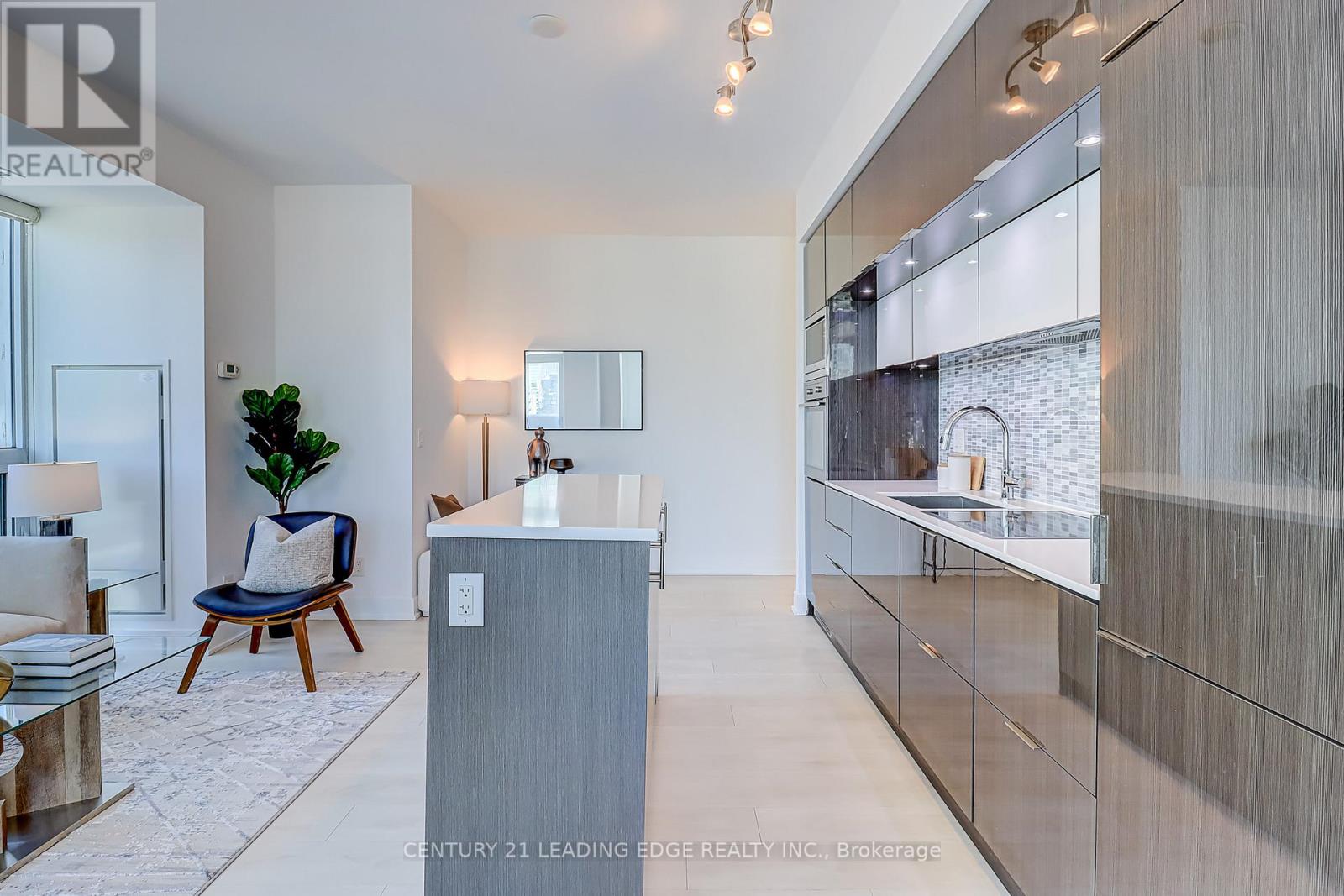 3904 - 318 Richmond Street, Toronto, Ontario  M5V 0B4 - Photo 9 - C12345475