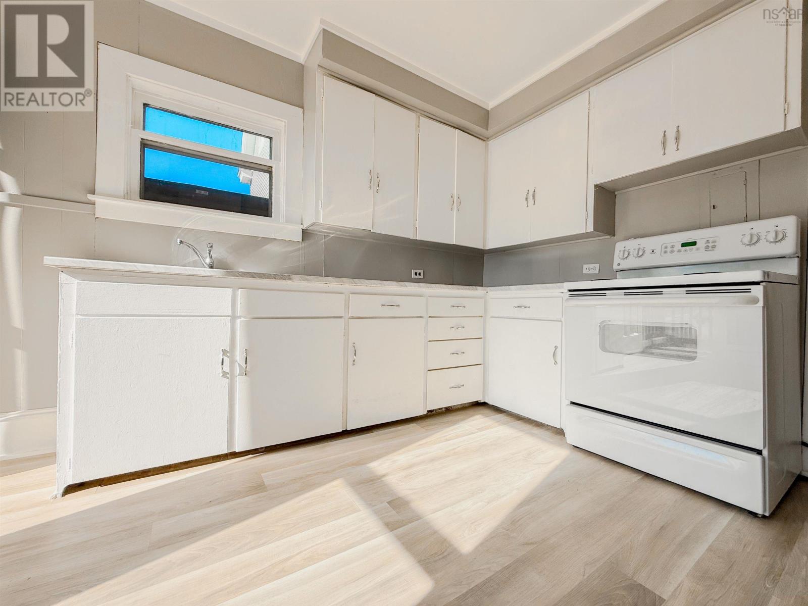22 Logan Street, Truro, Nova Scotia  B2N 2B4 - Photo 15 - 202520596