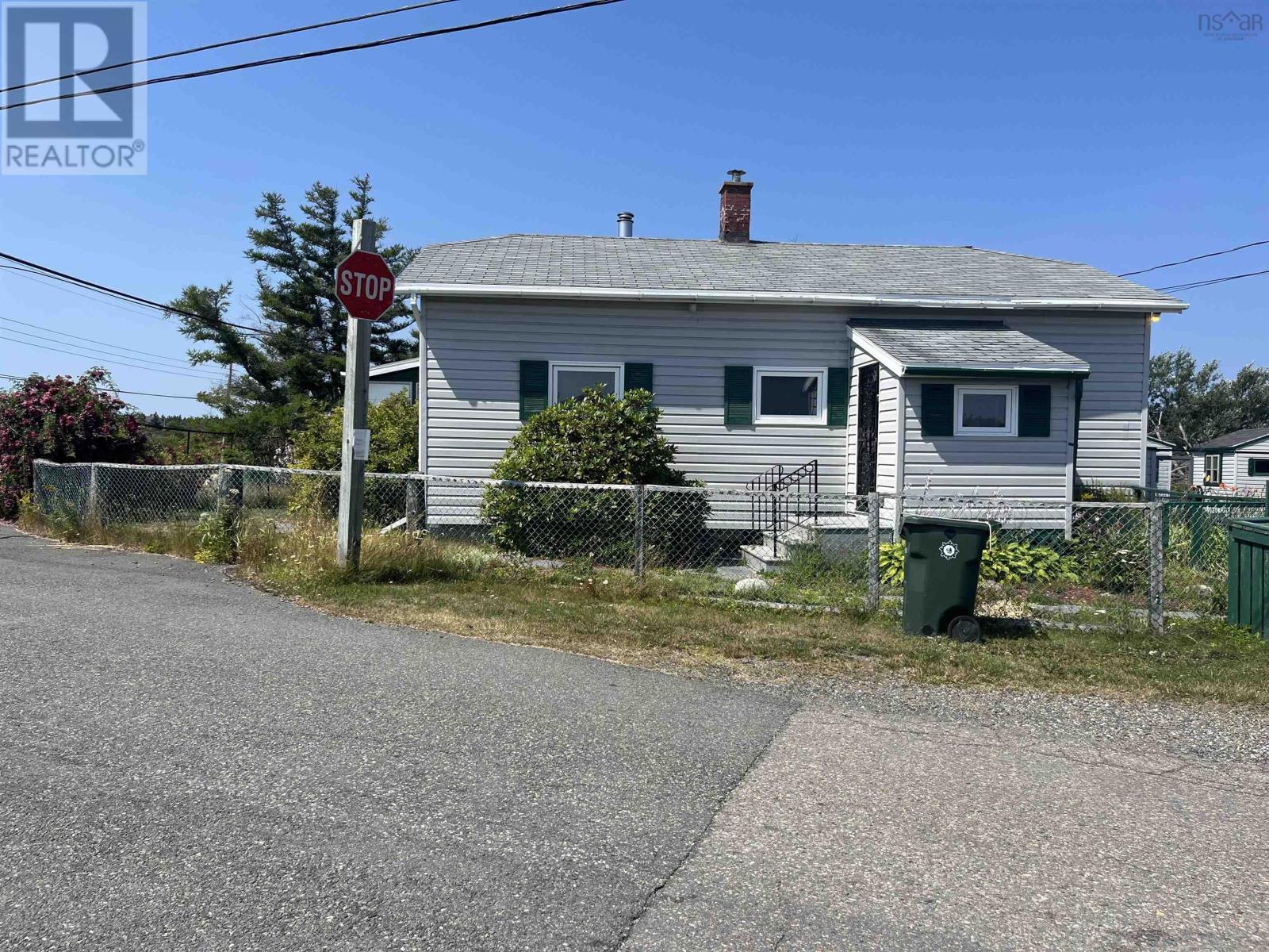 742 Donkin Highway, Donkin, Nova Scotia  B1A 6P1 - Photo 1 - 202520658