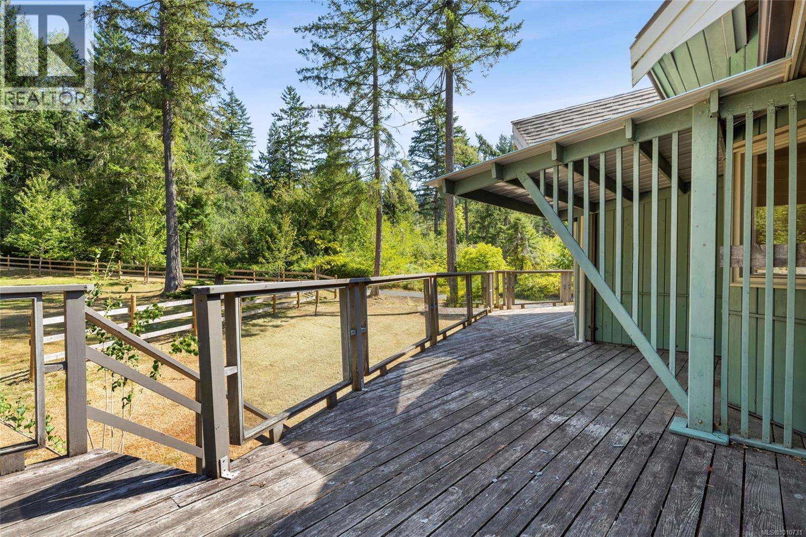 Property at 4786 Hillbank Rd image 2