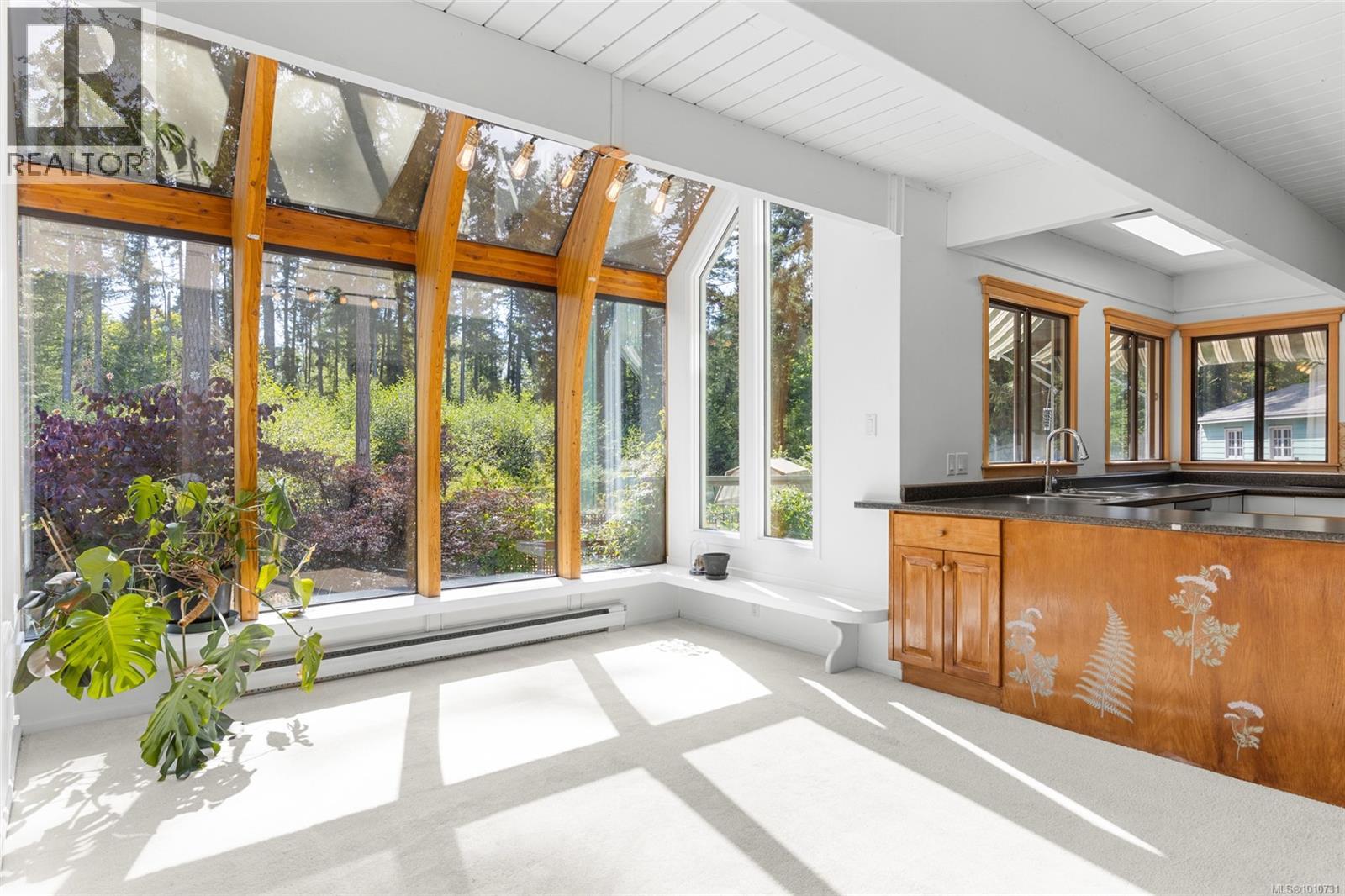 Property at 4786 Hillbank Rd image 5