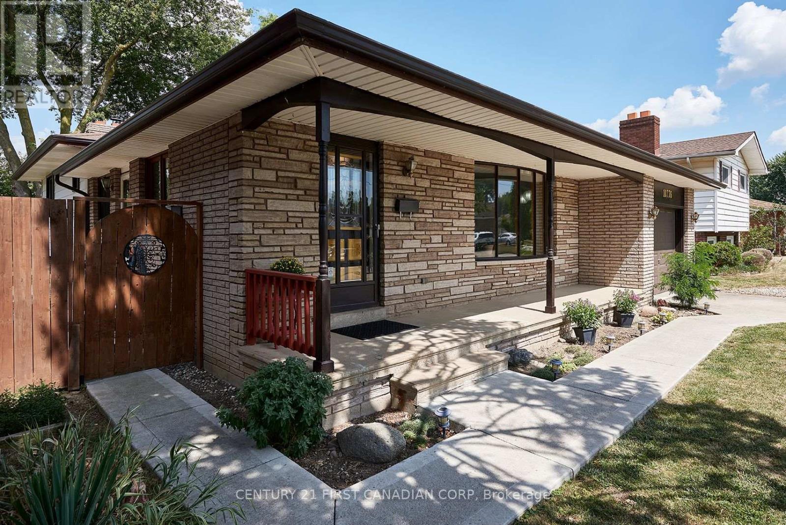 Property at 10776 ATWATER CRESCENT image 3